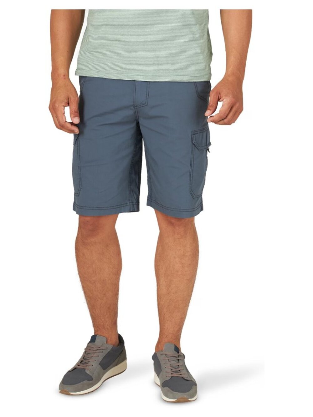 Men's Extreme Motion Cargo Shorts Stretch Relaxed Fit 7 Pockets Knee Length
